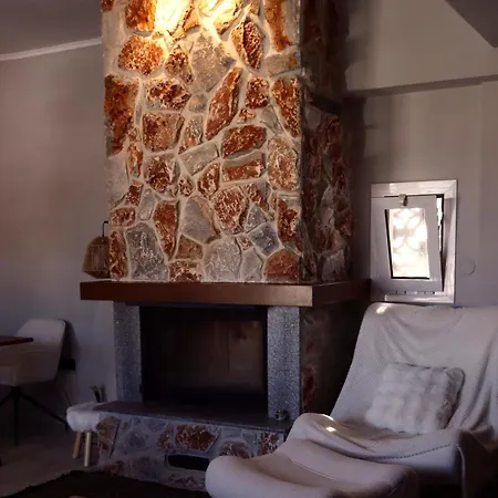 Mountain Aura - Stylish Escape Kamaritsa